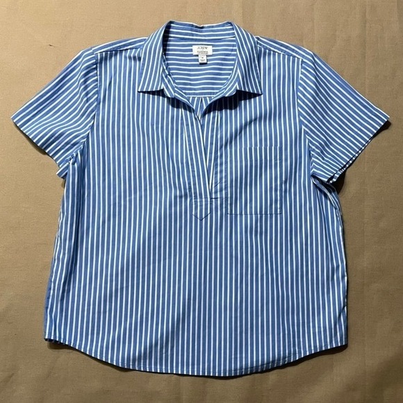 J. Crew Factory Tops - J. Crew Factory Striped Short Sleeve Poplin Popover Top Sz M Sustainable Cotton